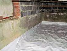 Vapor barrier on a crawlspace floor